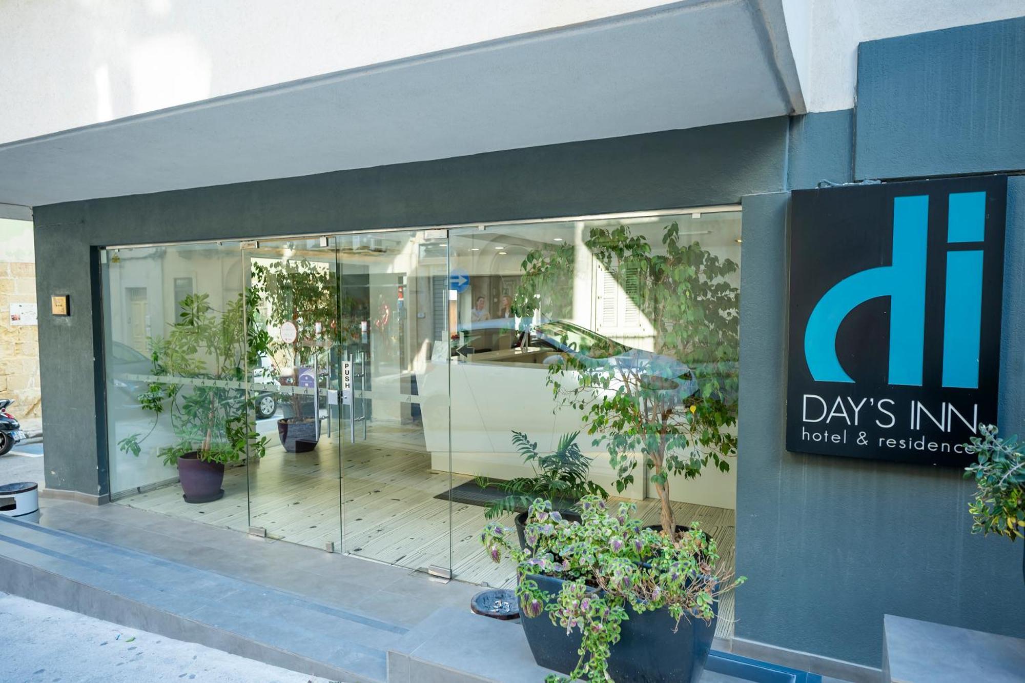 סליאמה Day'S Inn Hotel And Residence מראה חיצוני תמונה