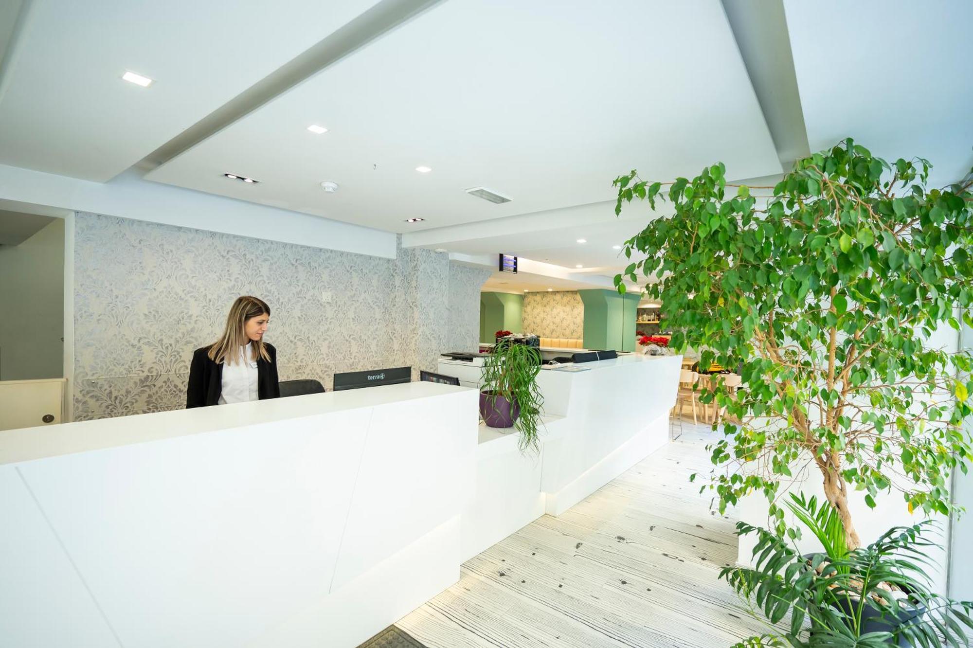 סליאמה Day'S Inn Hotel And Residence מראה חיצוני תמונה