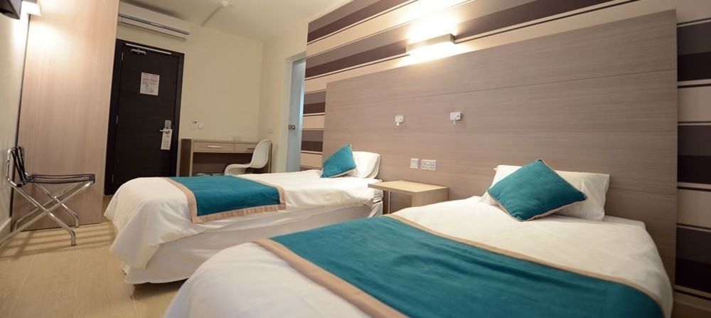 סליאמה Day'S Inn Hotel And Residence מראה חיצוני תמונה